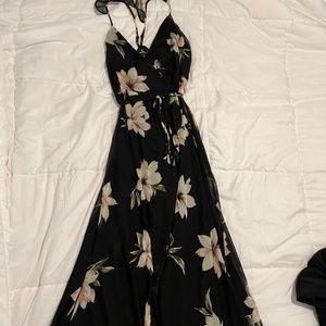 Lulus summer strappy dress